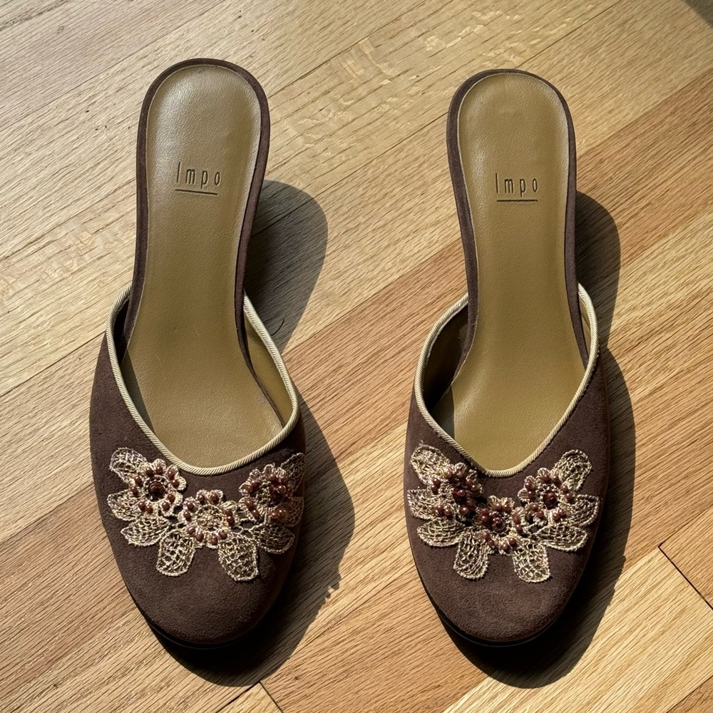 IMPO‎ Vintage Embroidered Suede Mules Size 9M